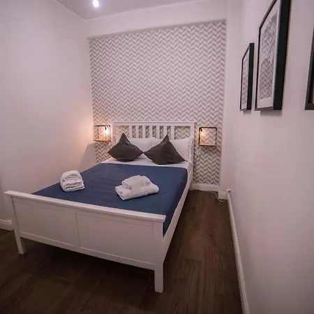 Rhome Vintage Holidays San Pietro Appartamento *